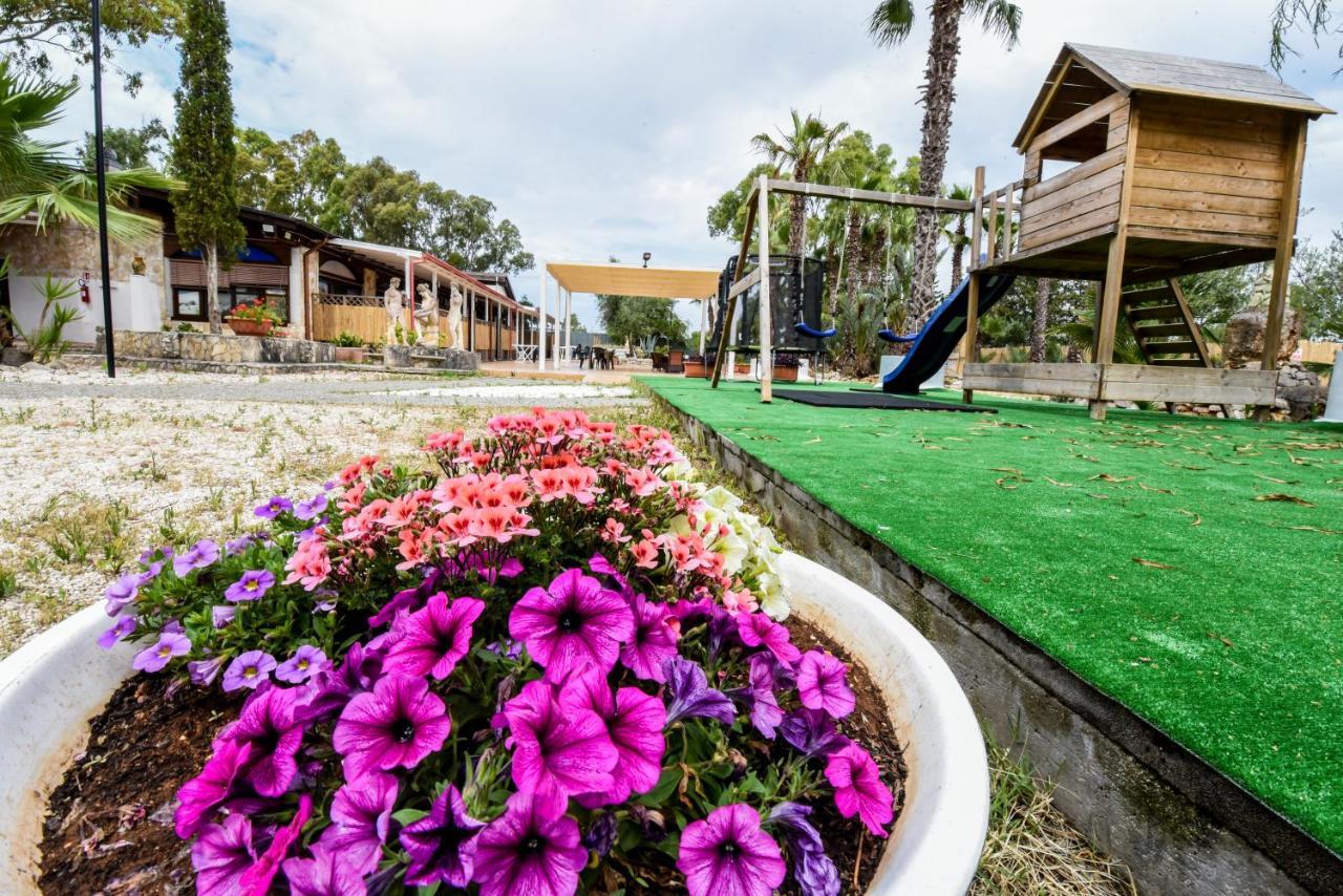 Giardini Sausari Residence Пунта-Прошутто Экстерьер фото