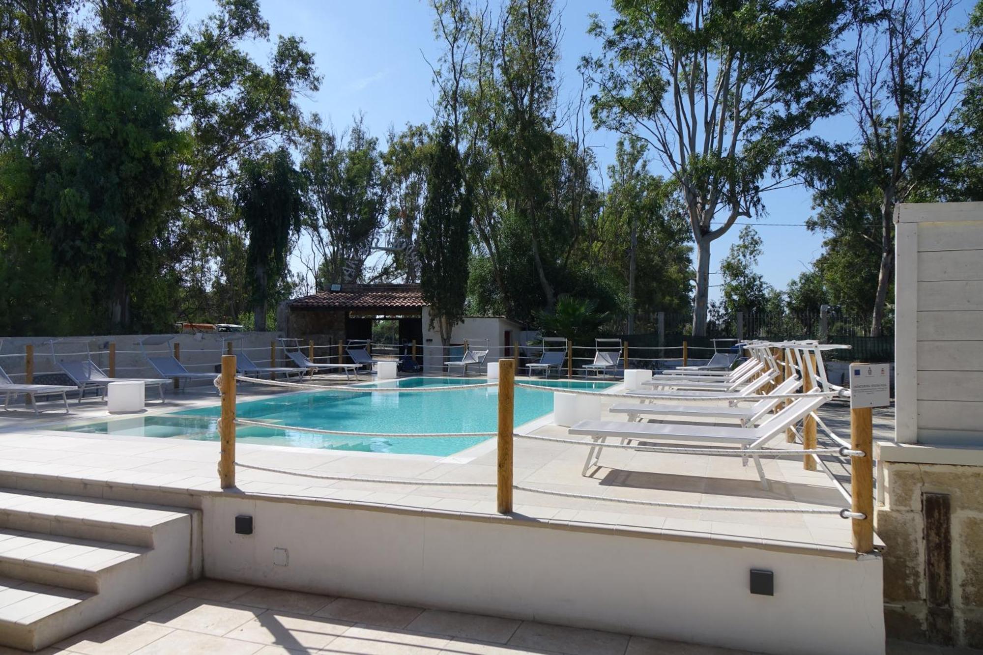 Giardini Sausari Residence Пунта-Прошутто Экстерьер фото