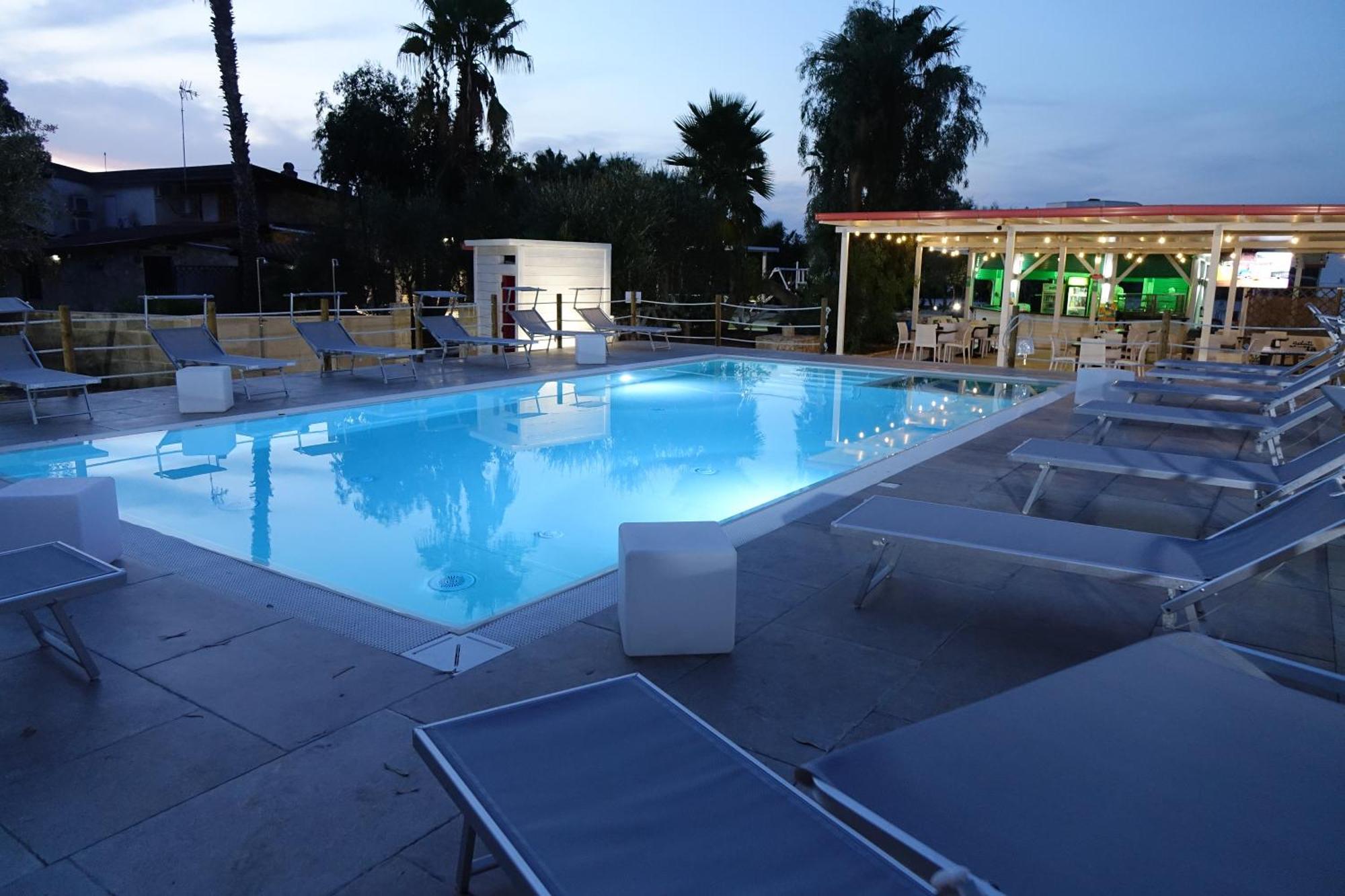 Giardini Sausari Residence Пунта-Прошутто Экстерьер фото